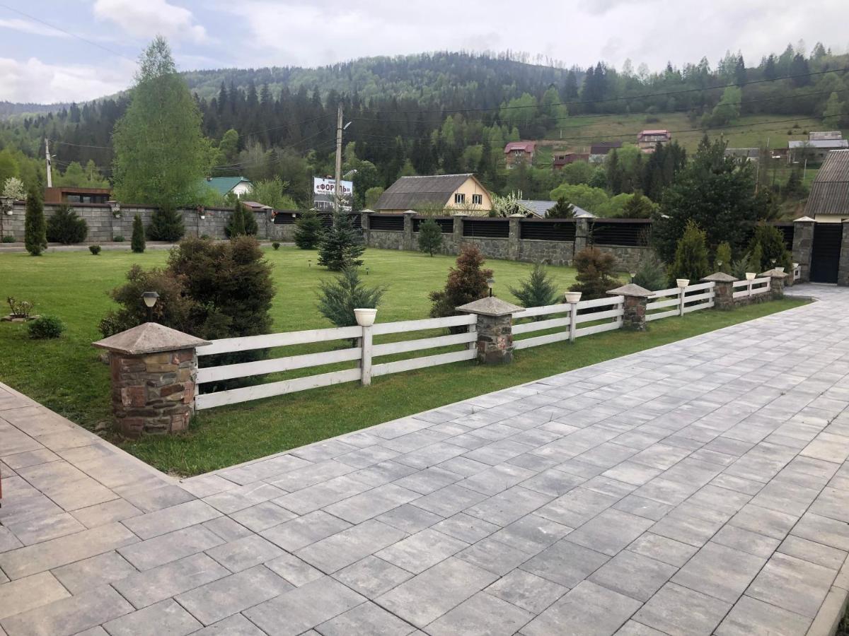 Краєвид Slavske Esterno foto